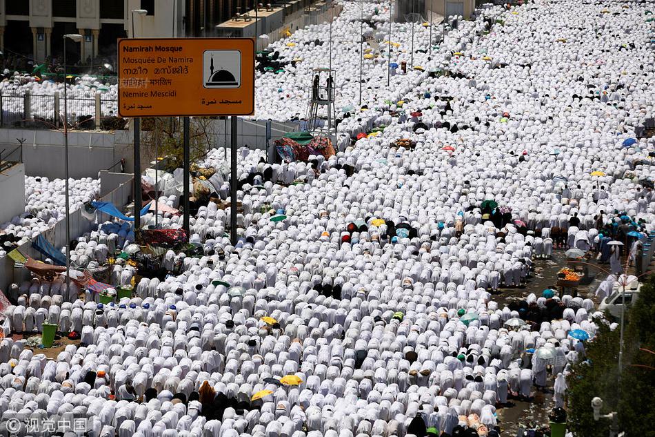 割双眼皮什么梗