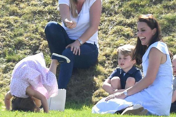 三年级英语手抄报精品