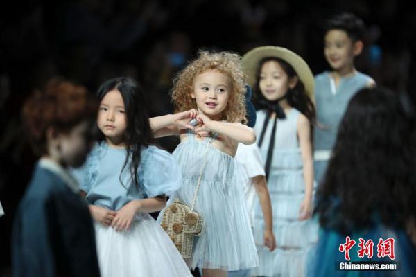 米卫兵是什么梗炉石1991