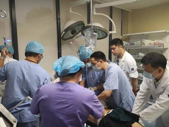 吃了没熟的螃蟹怎么办